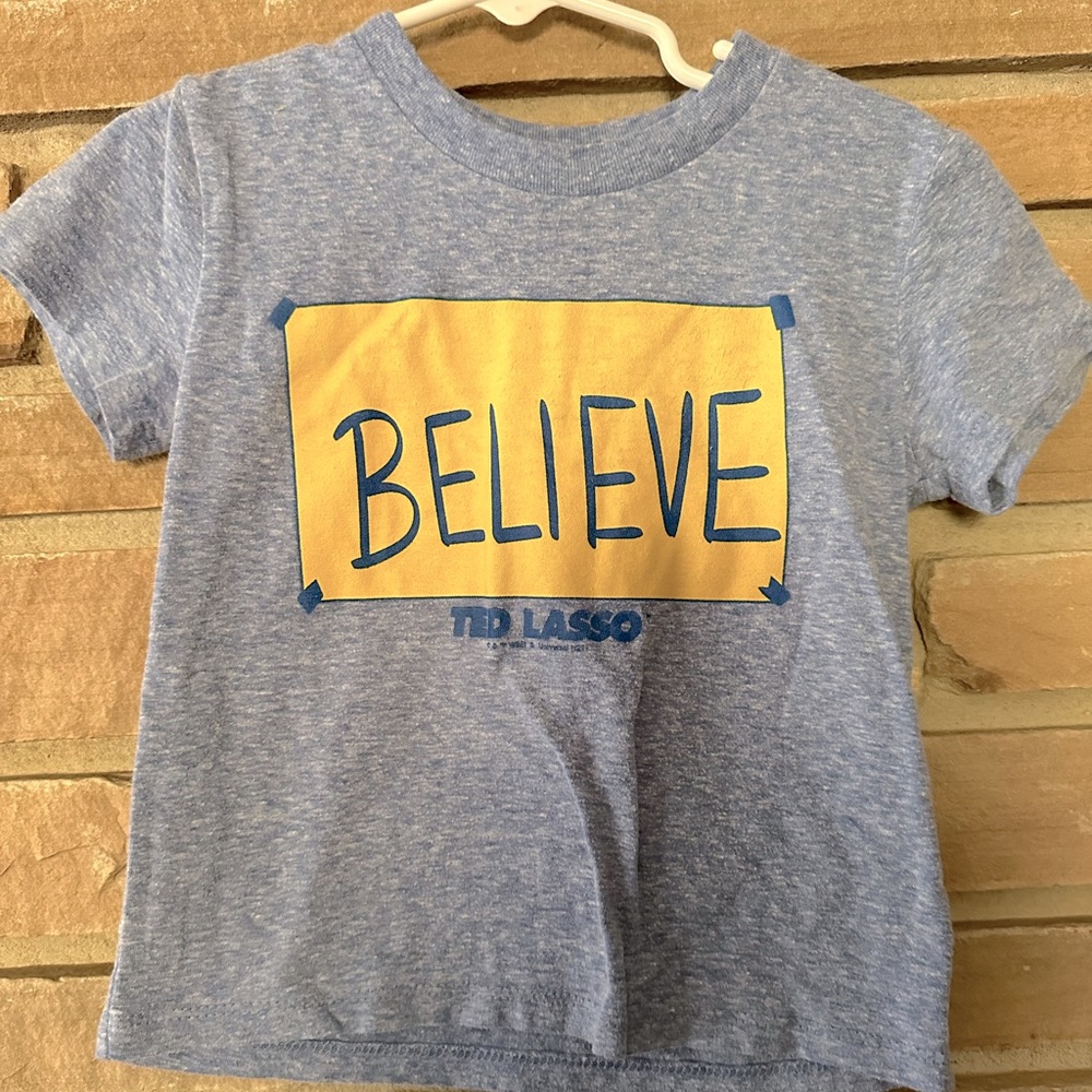 Ted Lasso 'Believe' t-shirt - size 2T